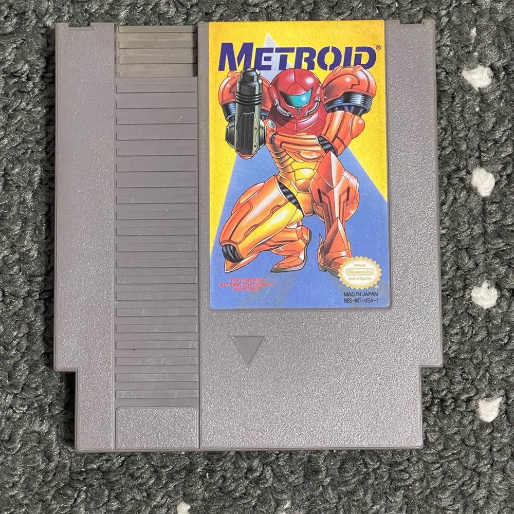 METROID YELLOW LABEL NINTENDO NES VIDEO GAME RARE